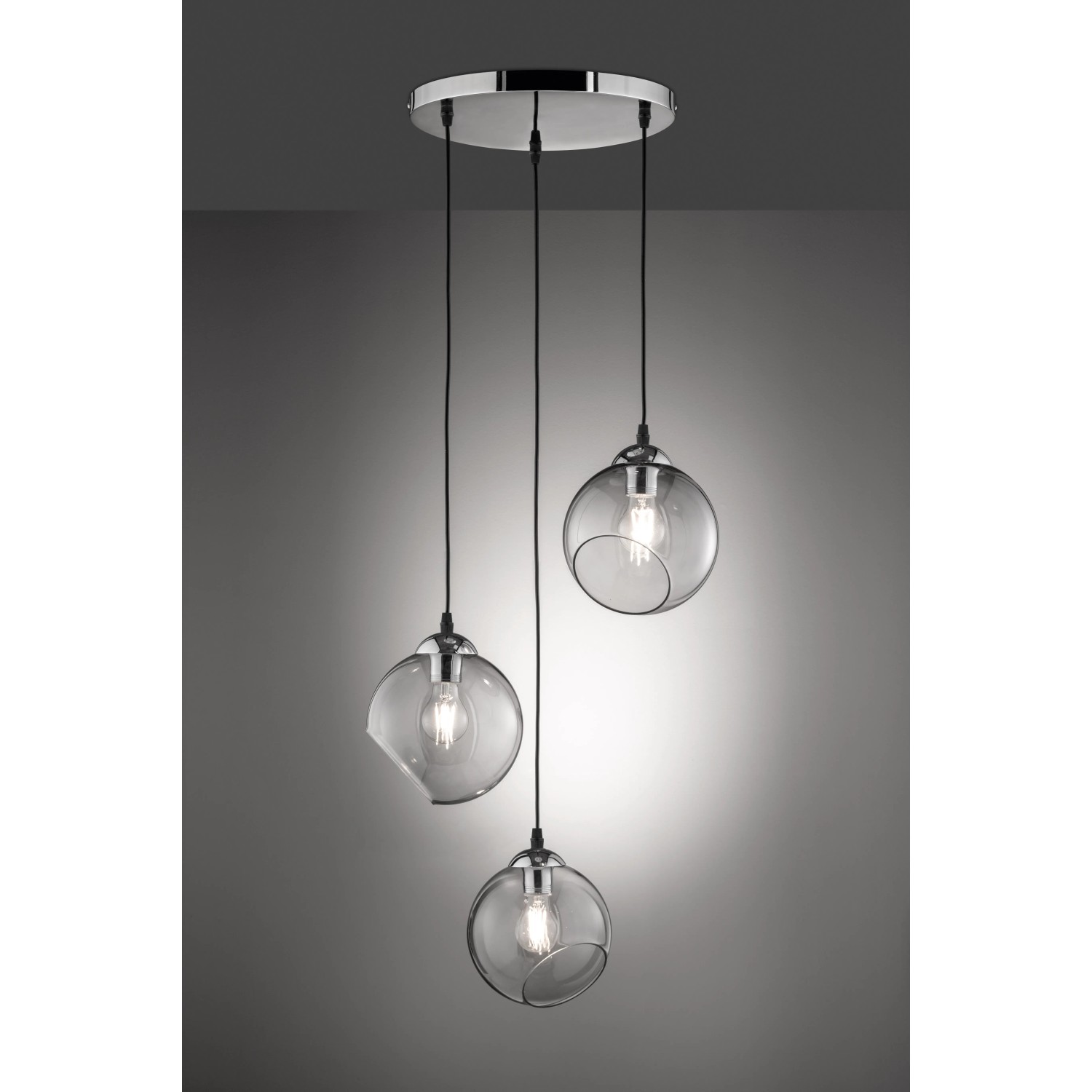 Reality Leuchten Pendellampe Clooney, Chrom/Grau, 3-flammig. Pendelleuchte mit Rauchglas-Schirmen.