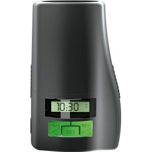 Tetra myFeeder Futterautomat für Aquarien mit digitalem Display und grünen Tasten.