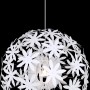Weiße Globo Pendelleuchte Stella, kugelförmig aus Kunststoffblüten, Ø 60cm.