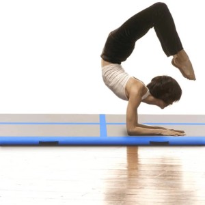 vidaXL Aufblasbare Gymnastikmatte mit Pumpe 600x100x10 cm PVC Blau 91922