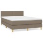 Boxspringbett Taupe (140x190 cm) mit Matratze und Kopfteil. Stoffbezug, Holzfüße.