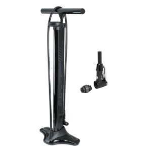 Schwarze Force Standpumpe mit Lufttank und Booster Hebel für bis zu 18 Bar.