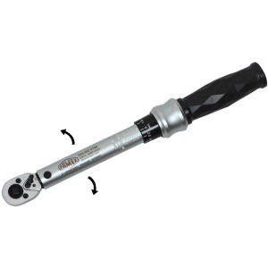 Famex Drehmomentschlüssel, 6-30 Nm, für präzises Anziehen von Schrauben.