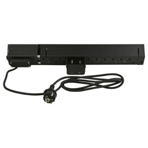 Schwarzer Heizstrahler Infrae 1500 W mit Glasabdeckung und Fernbedienung.