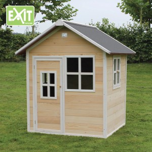 Natürliches Holzspielhaus EXIT Loft 100 mit wasserdichtem Dach für den Garten.