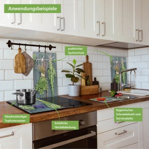 Banjado Herdabdeckplatten-Set mit Kräuter-Motiv als Schneidebrett und Spritzschutz in Küche.