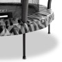 Detailaufnahme: Schwarz-graues EXIT Tiggy Junior Trampolin Ø140cm mit Sicherheitsnetz.
