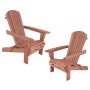 Zwei klappbare Adirondack Gartenstühle aus Naturholz mit breiten Armlehnen und Lattenrückenlehne.