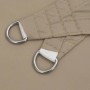 Taupe Sonnensegel aus Oxford-Gewebe, Detail der Edelstahl-D-Ringe zur Befestigung. Ideal für Garten & Terrasse.