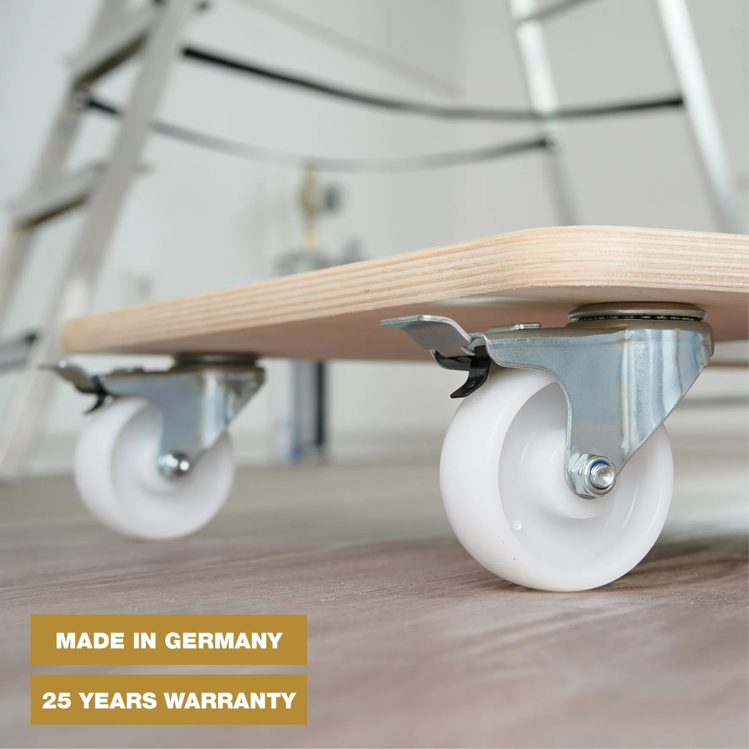 Wagner Transporthilfe Allrounder Birke MM 1116 mit 4 Rollen und Multiplex-Platte.