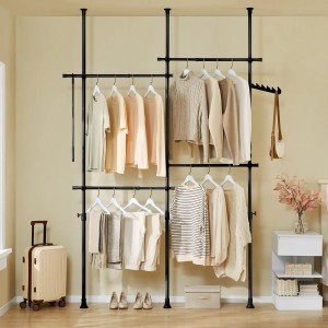 Schwarzer Teleskop Kleiderständer mit 4 Stangen von SoBuy für flexible Garderobenlösung.