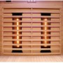 Detailansicht der Infrarotstrahler in der Dewello Infrarotkabine Kingston aus Hemlock Tannenholz.