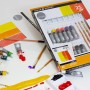 Daler-Rowney Acryl Malset, 25-teilig mit Farben, Pinsel, Palette und Papier.