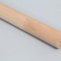 Massiver Buchenholz Handlauf, 150cm lang, für den Innenbereich. Detailaufnahme des Endstücks.