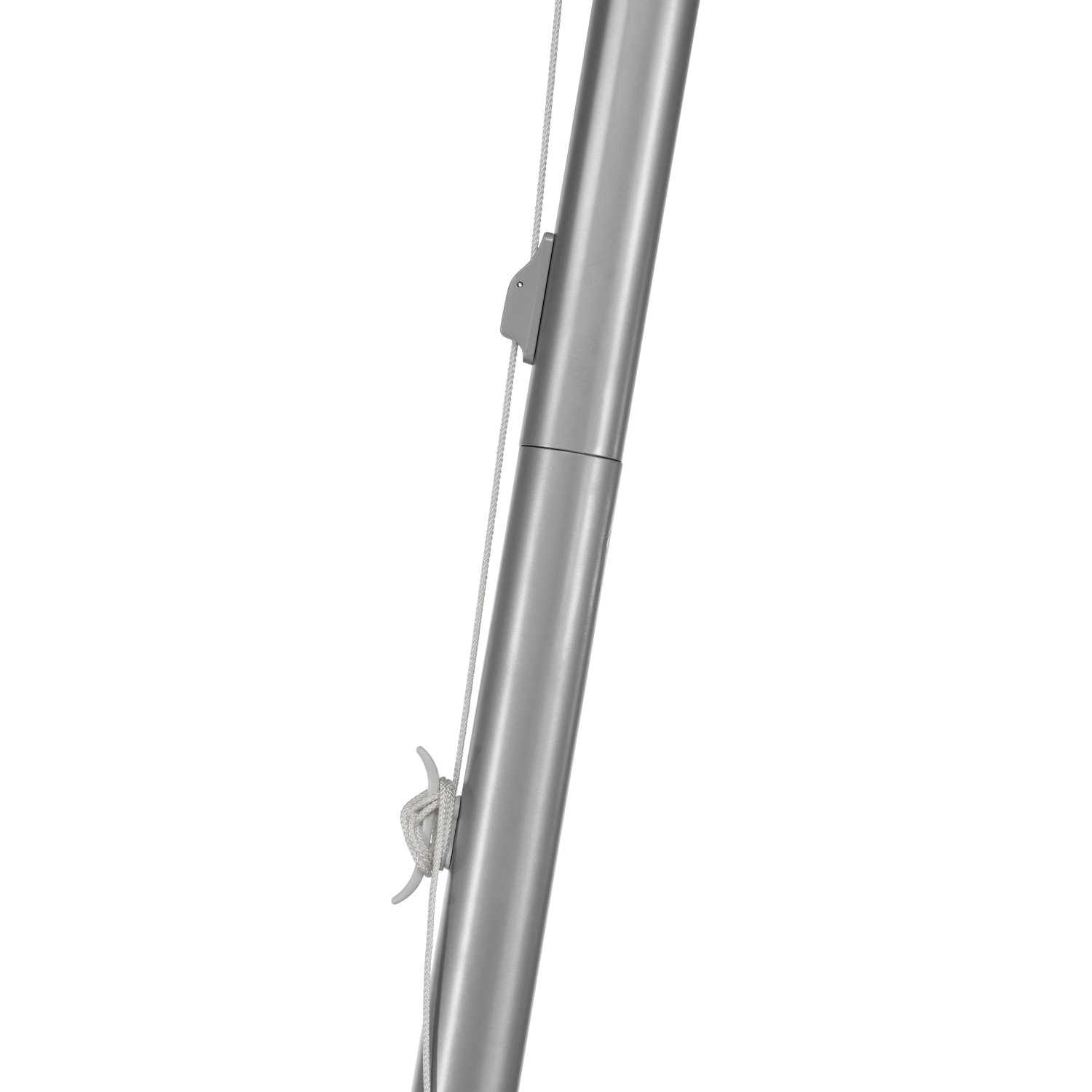 Detailaufnahme: Schneider Mast für Sonnensegel, höhenverstellbar mit Seilzug.