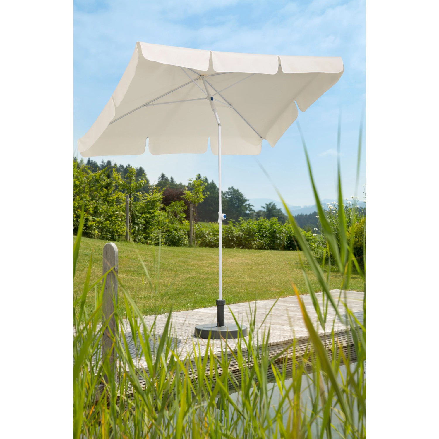 Schneider Balkonschirm Ibiza, 180x120 cm, Natur, mit Push-Up Mechanik auf Terrasse.