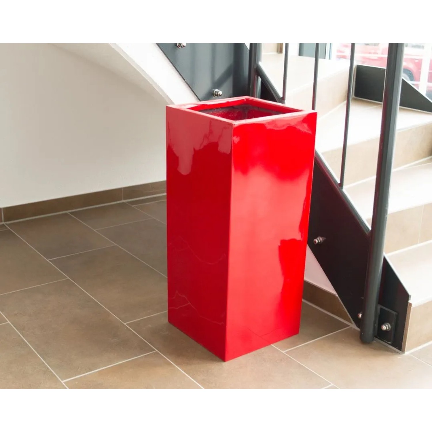 Hochglanz-roter, rechteckiger Elegant Einrichten Pflanzkübel Fiberglas Säule (30x30x68cm).