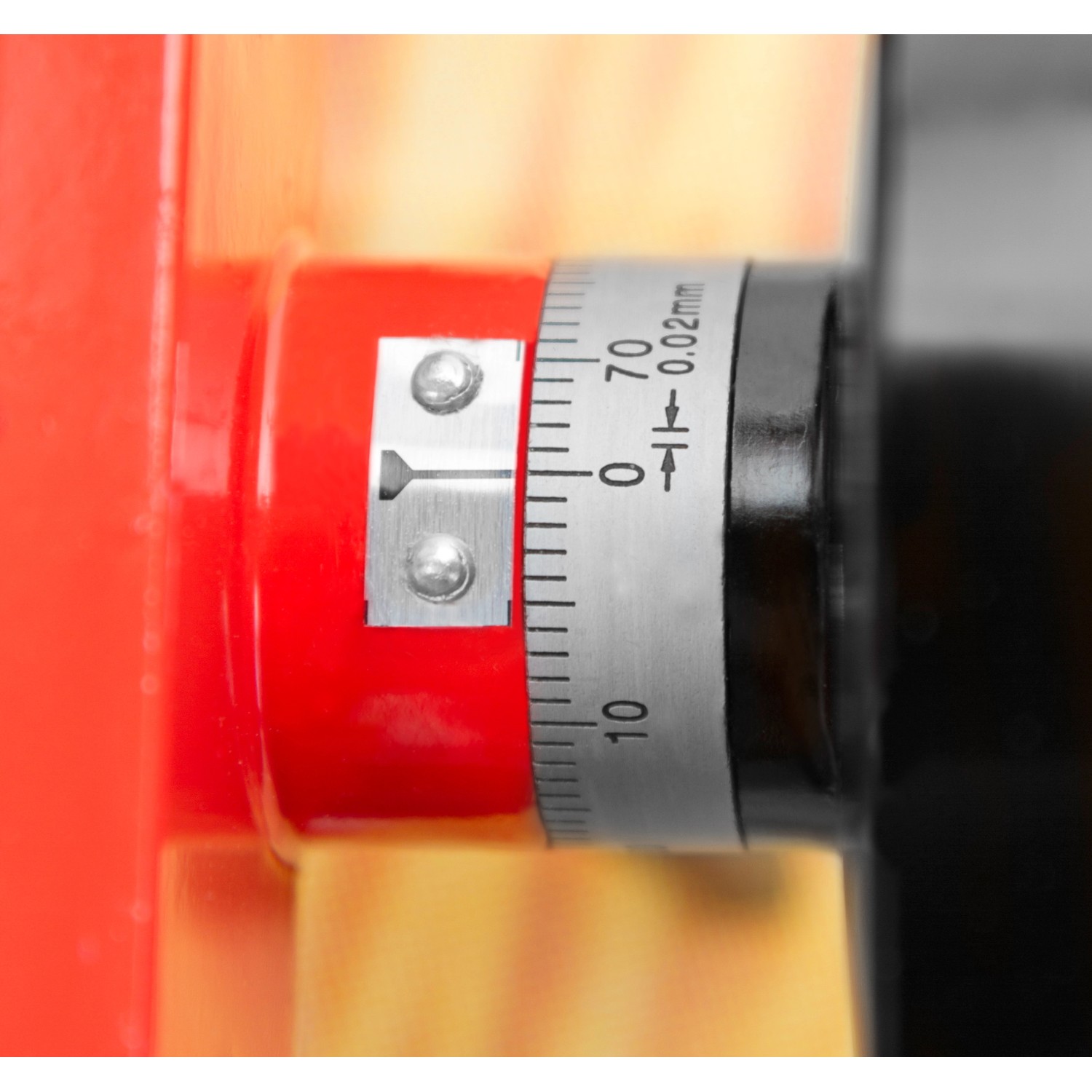 Detailaufnahme: Messskala der Holzmann Metall-Fräsmaschine BF16V, Hobel & Fräsen Zubehör.