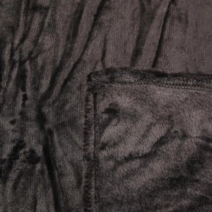 Bestlivings Kuscheldecke Celina, schwarz, 130x170 cm. Weiche Wohndecke/Sofaüberwurf aus Polyester.