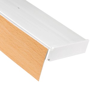 Bestlivings Vorhangschiene 300cm mit Blende in Buche Dekor, Detailansicht.