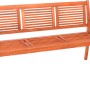 Gartenbank Cordoba 3-Sitzer aus geöltem Eukalyptusholz mit ergonomischer Form und aufwendigem Muster.