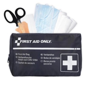 Offene, dunkelblaue First Aid Only Verbandtasche DIN 13164 für Kfz mit Verbandsmaterial und Schere.