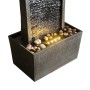 Grauer Teamson Home Gartenbrunnen mit LED-Beleuchtung und Wasserfall.