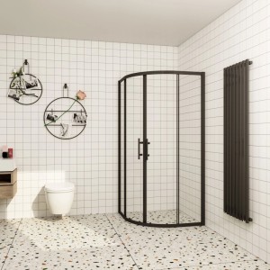 Mattschwarze AICA Viertelkreis-Duschkabine 90x90cm mit ESG-Glas Schiebetür in modernem Bad.