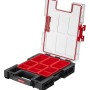Offener, schwarzer PROREGAL QBRICK Sortimentskasten mit 6 roten Fächern und transparentem Deckel.