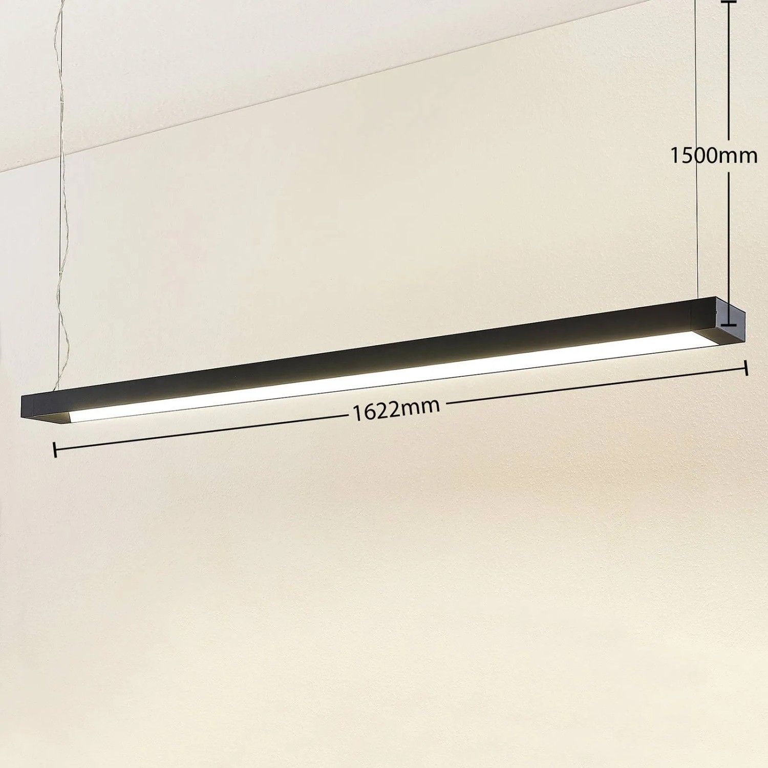 Moderne, schwarze LED Büroleuchte Cuna von Arcchio aus Aluminium, 162cm lang, für Arbeitszimmer.