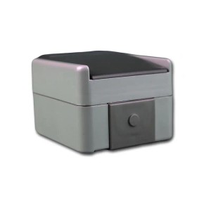 Grauer TEM Fontana Schalter AP IP44 für Feuchträume und Außenbereiche. Robuster 2-poliger Schalter.