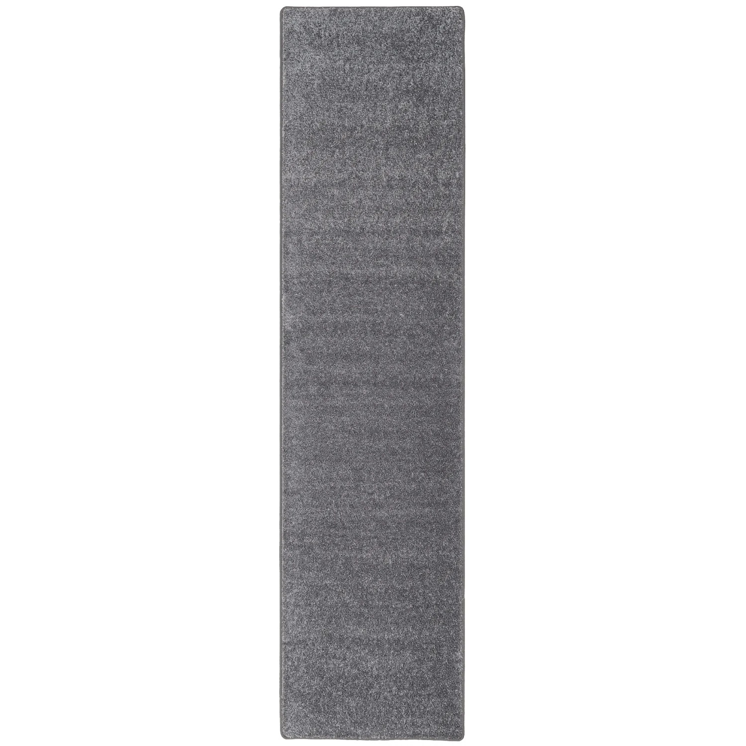 Grauer Langflor Teppichläufer (80x240cm) von Snapstyle, geeignet für Fußbodenheizung.