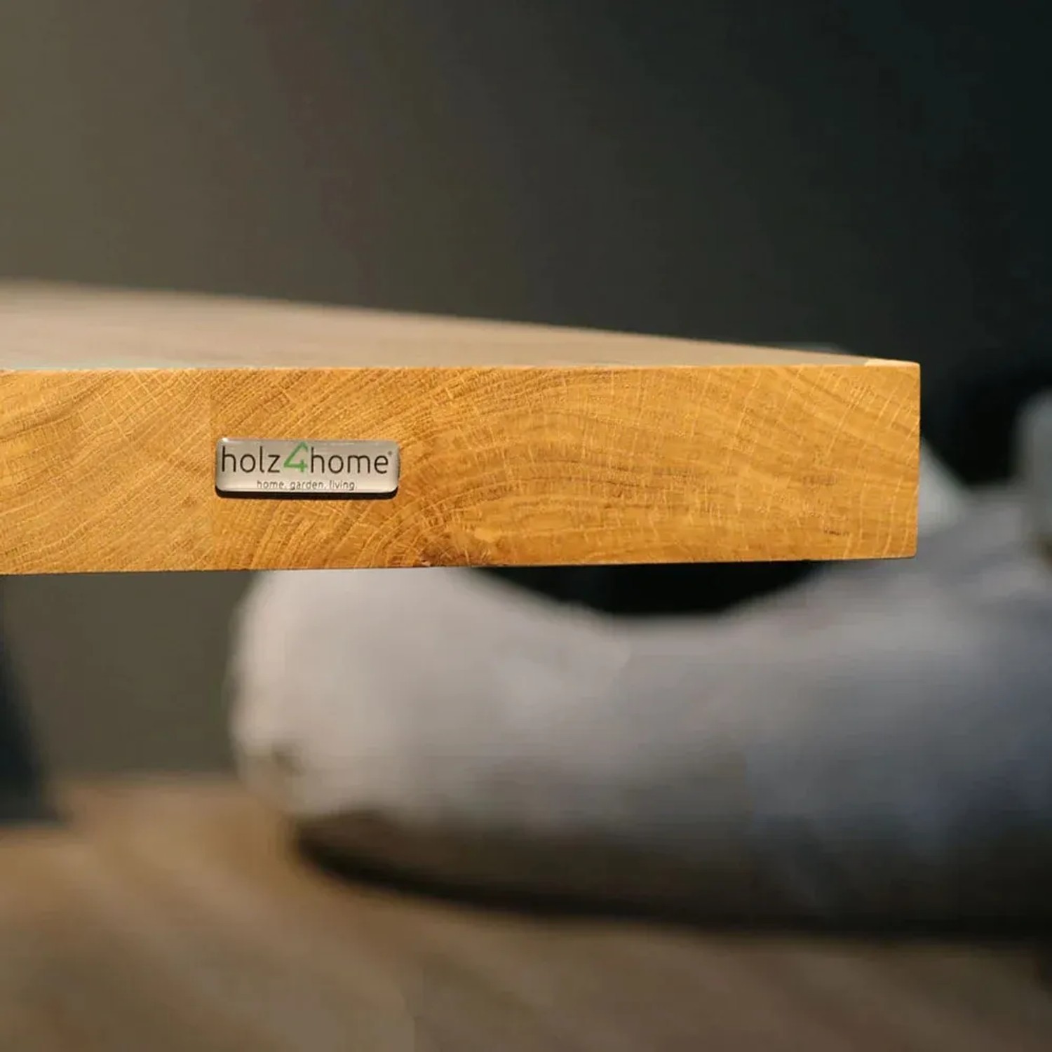 Holz4home Tischplatte aus Eiche, 160x80 cm, ohne Baumkante. Massive Holzplatte mit Logo.