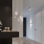 Moderne, weiße Hängeleuchte Quad 1 von Sollux Lighting im Interieur.