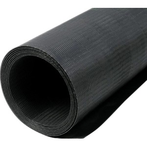 Aufgerollter, schwarzer Wurzelblocker (0,7 m x 50 m) aus Geofolie. Schutz vor Kriechwurzeln.