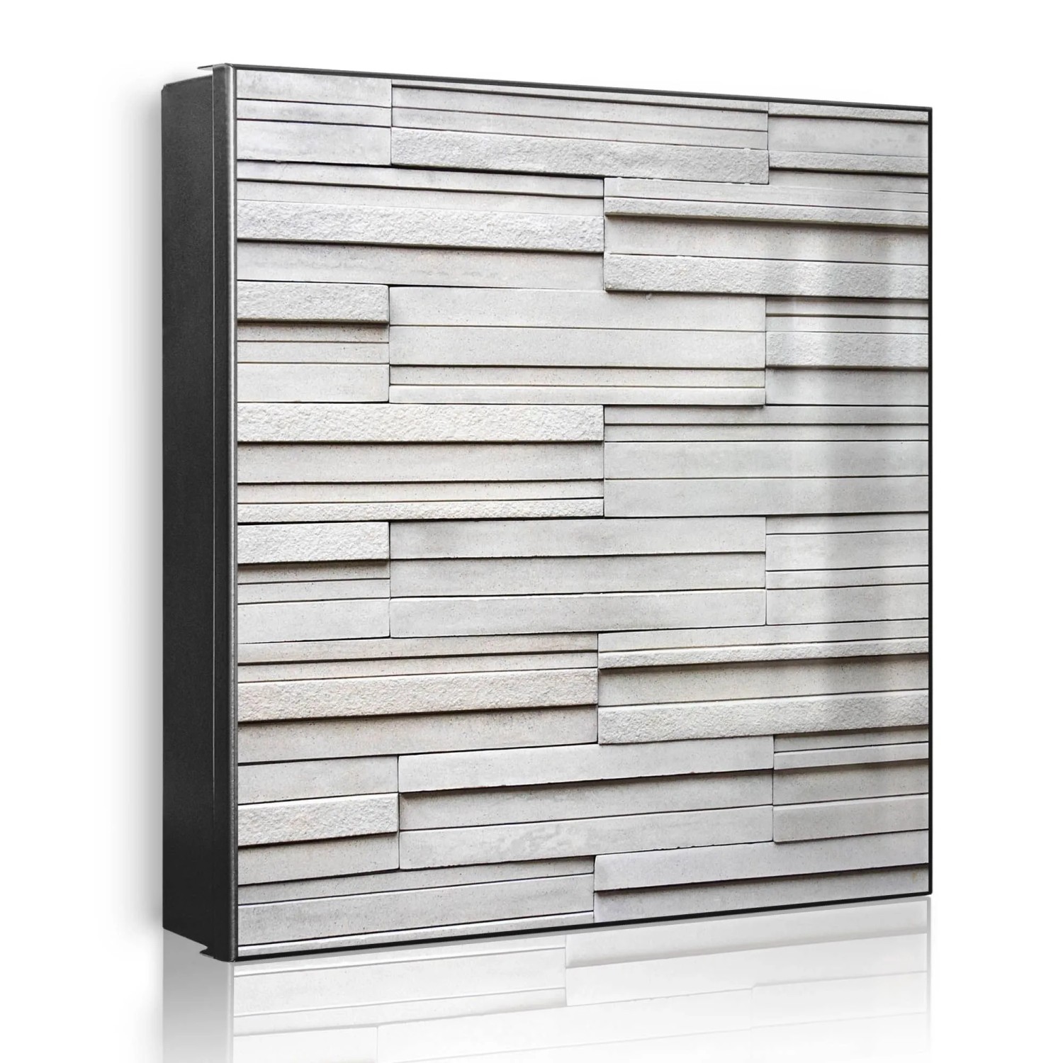 Banjado Großer Schlüsselkasten Metall 30x30cm Schwarz Scharnier Links 50 Haken Beschreibbar Magnetisch Motiv Relief