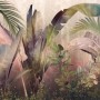 Fototapete Rainforest Mist: Dschungel-Motiv in Grün und Rosa, 350x250 cm. Natur für Ihr Zuhause.
