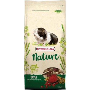 Versele-Laga Cavia Nature Meerschweinchenfutter, 700g Packung mit Meerschweinchen-Abbildung.