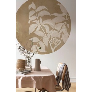 Selbstklebende, runde Tapete Blooming Branch Beige, Ø 125 cm, als Wandtattoo im Esszimmer.