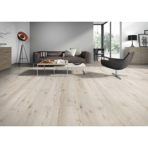 Wohnraum mit Classen Designboden Neo 2.0 Bright Oak Vinylboden in heller Holzoptik.