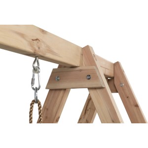 Detailansicht der Holzkonstruktion der Swing King Schaukel Ava mit Schaukelsitzaufhängung.