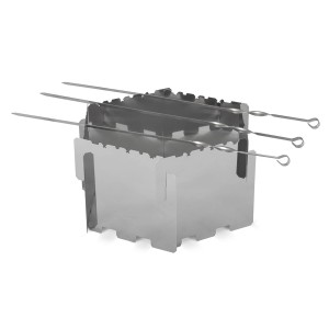 Petromax Atago Reflektorschild HR6 mit Grillspießen, zusammensteckbare Segmente zur Hitzereflexion.